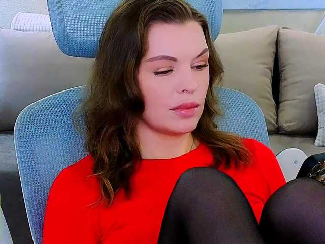 AureliaFly's BongaCams show and profile