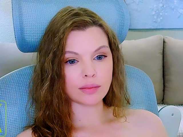 Sopphia live webcam show