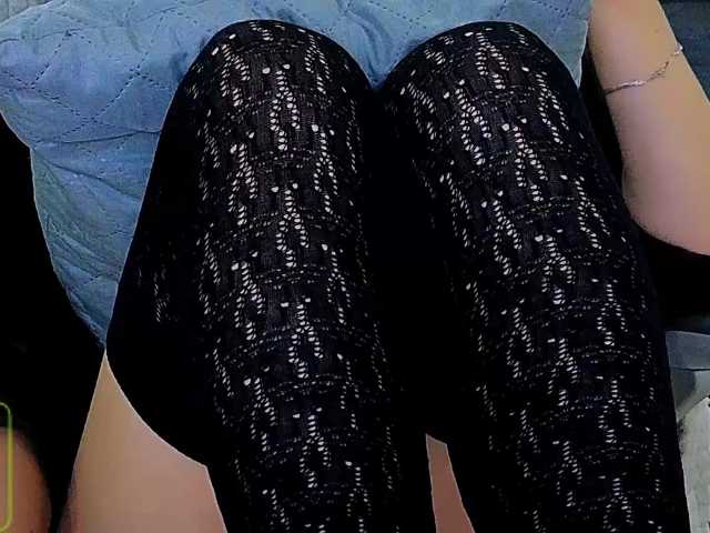 AureliaFly, en vivo ahora en BongaCams