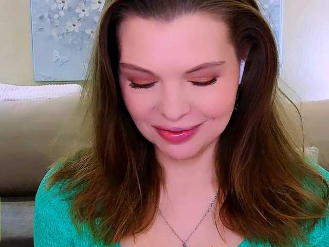 AureliaFly's BongaCams show and profile