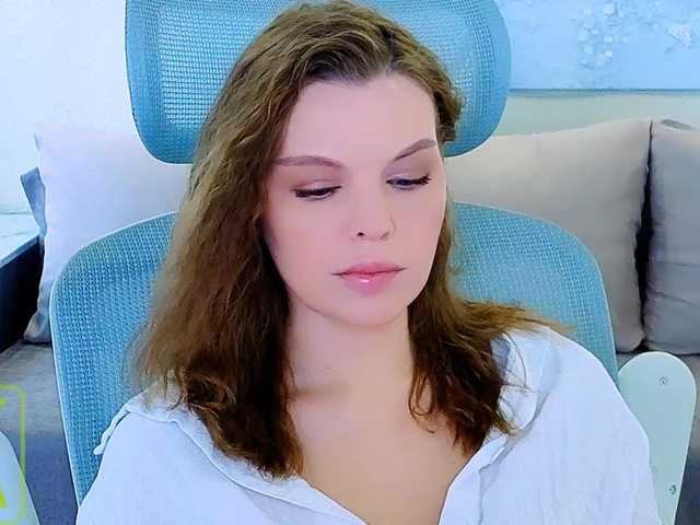 AureliaFly live cam on BongaCams