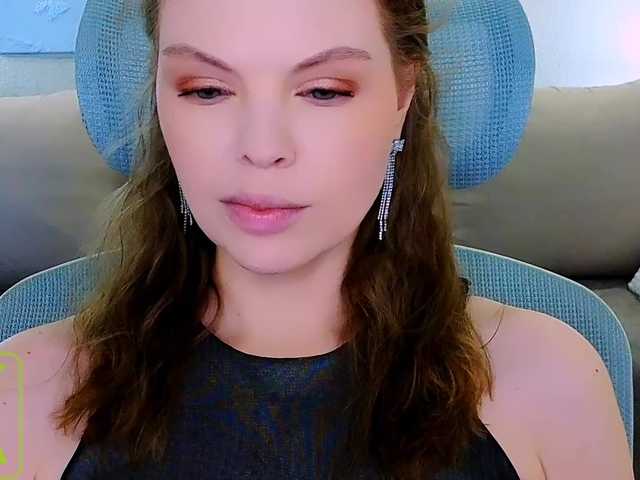 AureliaFly live cam on BongaCams