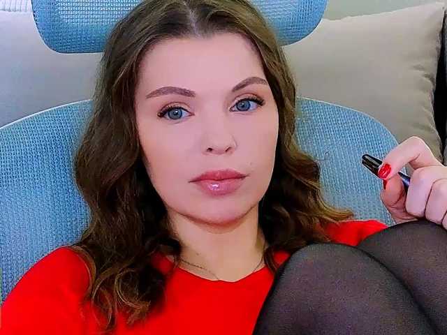 AureliaFly's BongaCams show and profile