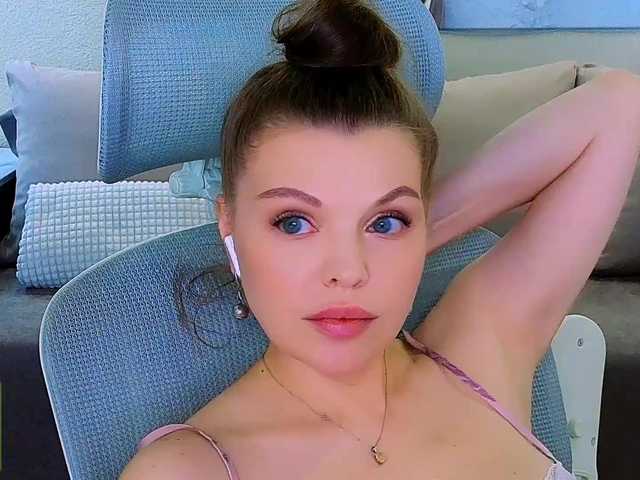 AureliaFly