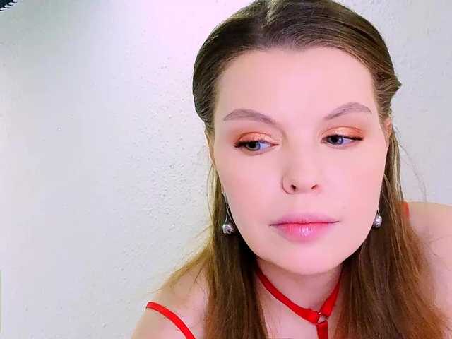 AureliaFly's BongaCams show and profile