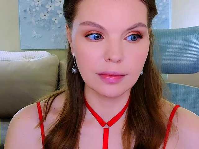 AureliaFly's BongaCams show and profile