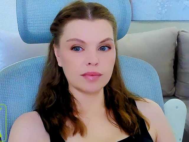 AureliaFly Прямой эфир на BongaCams