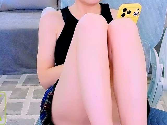 AureliaFly live cam on BongaCams