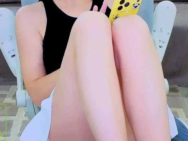 AureliaFly live cam on BongaCams