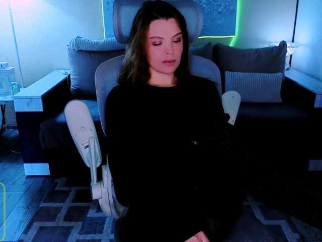 AureliaFly live cam on BongaCams