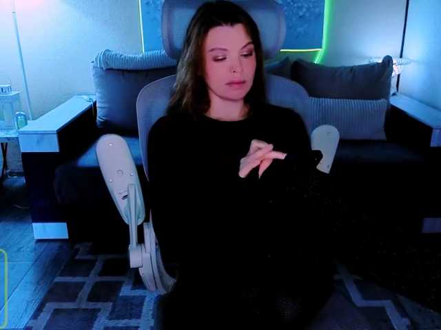 AureliaFly live cam on BongaCams