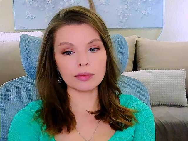 AureliaFly's BongaCams show and profile