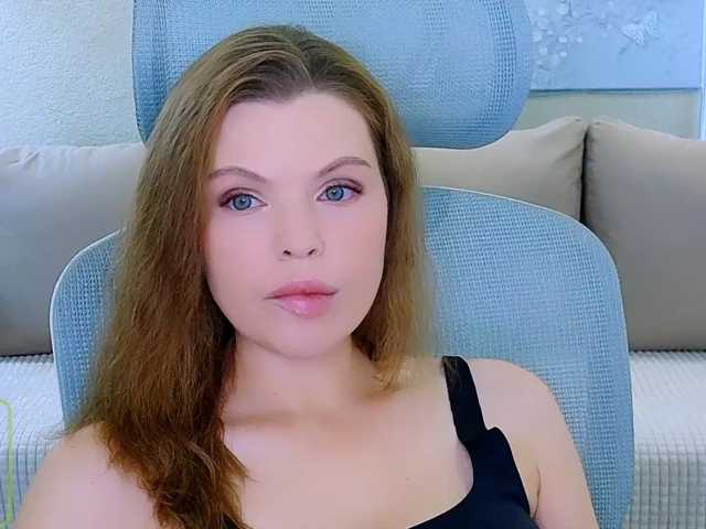 Sopphia live cam preview