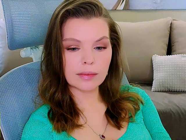 AureliaFly's BongaCams show and profile