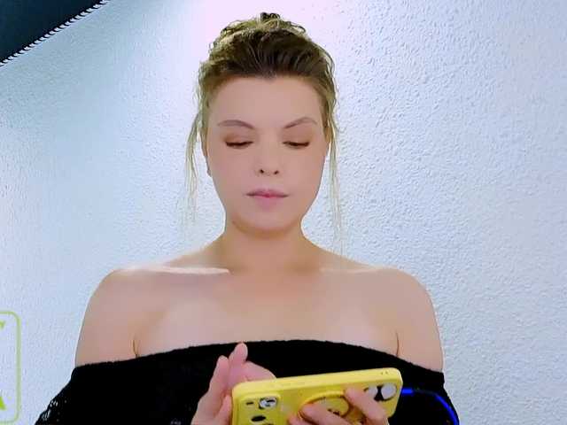 AureliaFly