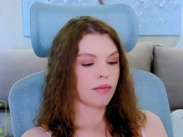 AureliaFly live cam on BongaCams