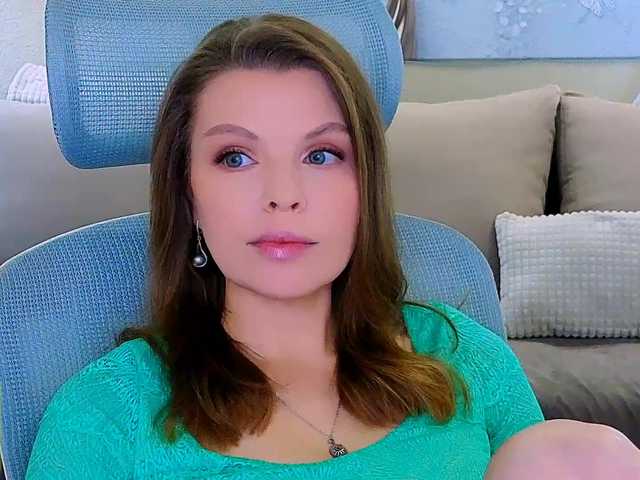 AureliaFly's BongaCams show and profile