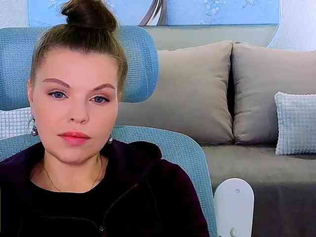 Audreyy webcam