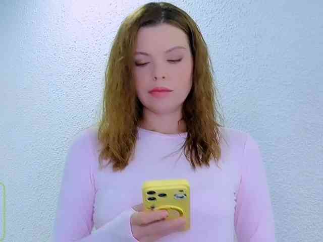 Вебкам-шоу AureliaFly