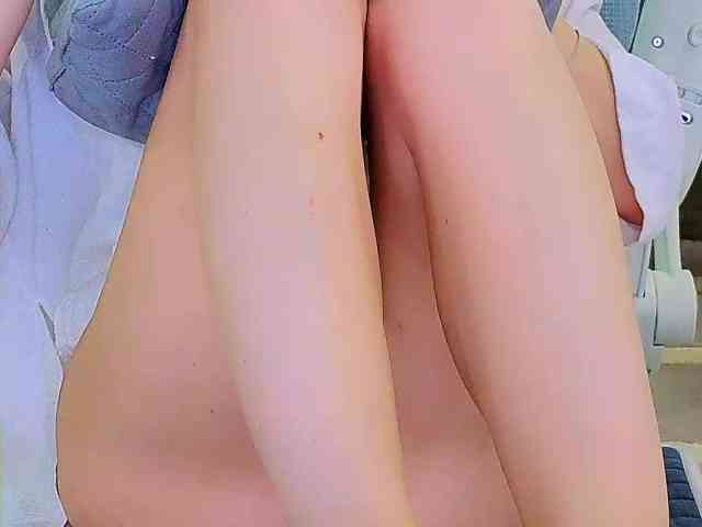 Audreyy webcam