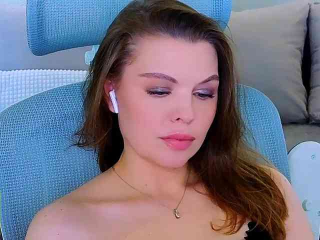 Audreyy webcam