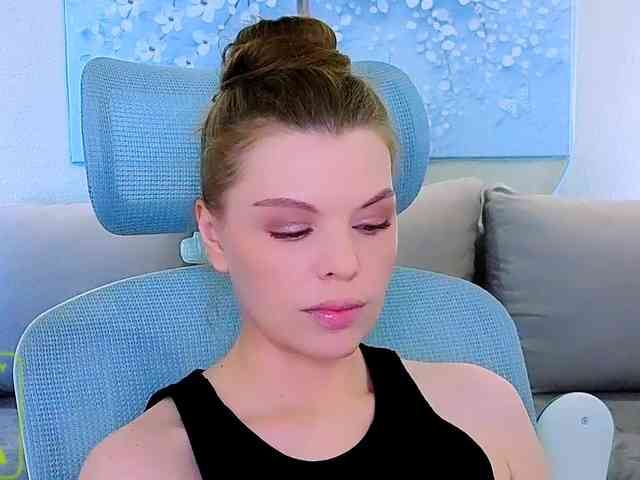 AureliaFly Sex Cam Show