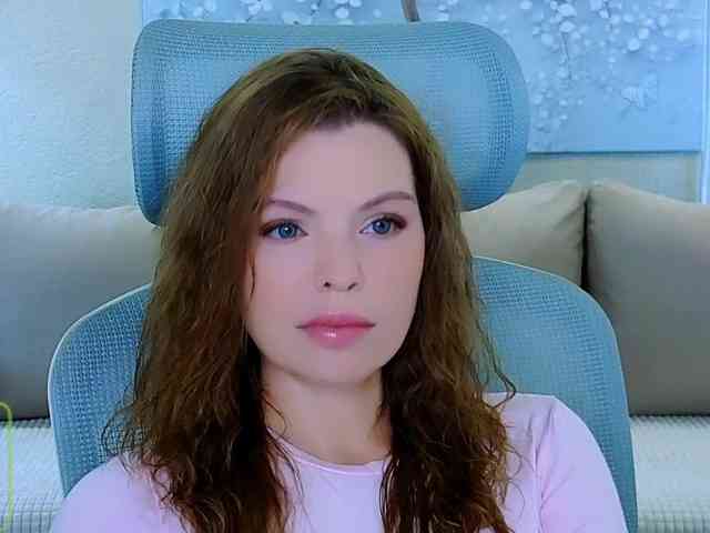 Вебкам-шоу AureliaFly