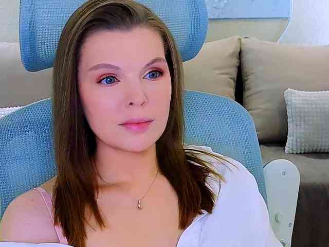 Audreyy webcam