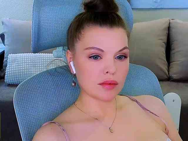 Audreyy webcam