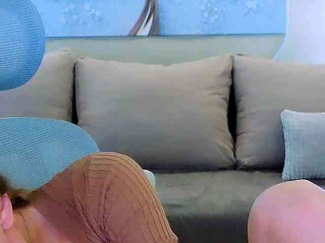 Audreyy webcam