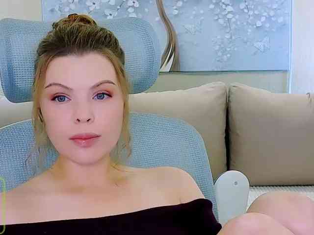 AureliaFly AureliaFly