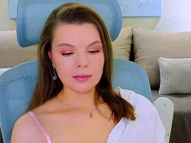 Audreyy webcam