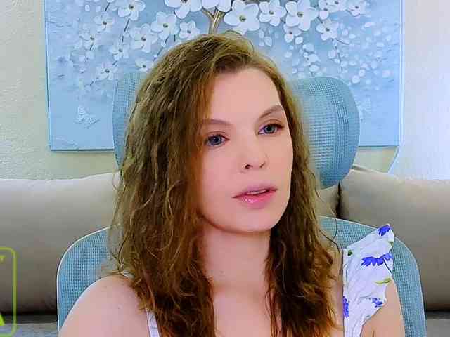 AureliaFly - Girl 