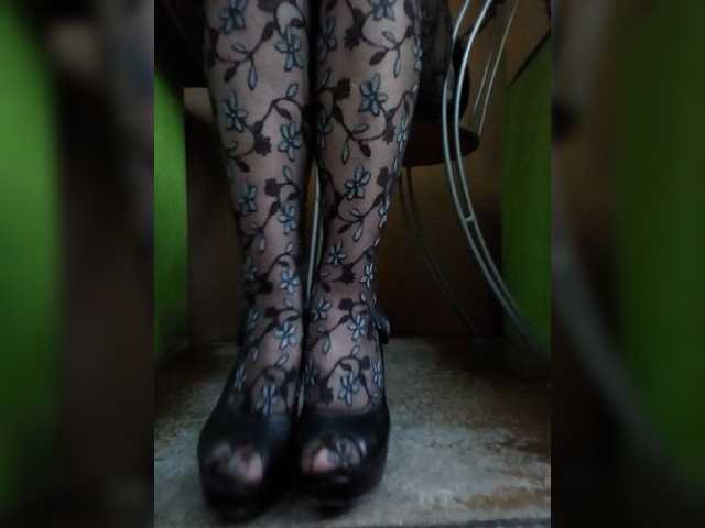 -Alyona- live cam on BongaCams