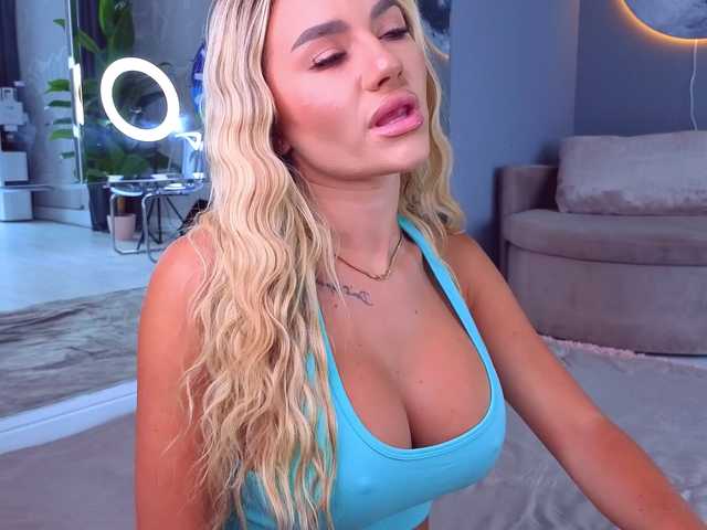 SpoilM3Mor3 live cam on BongaCams