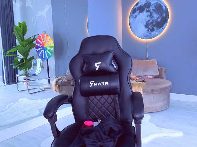 Spoilm3mor3 live cam