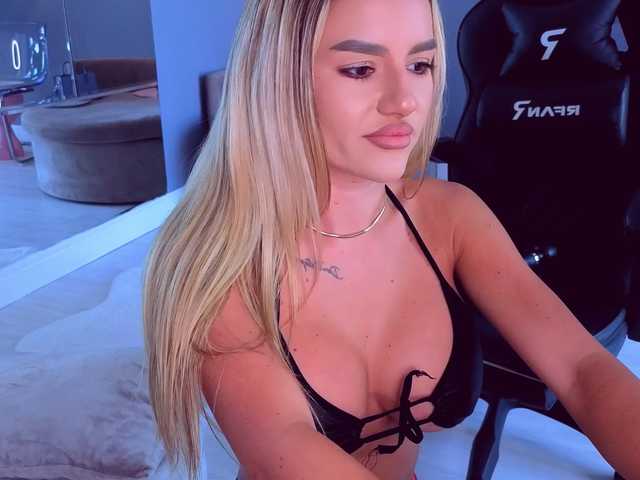 SpoilM3Mor3 live cam on BongaCams
