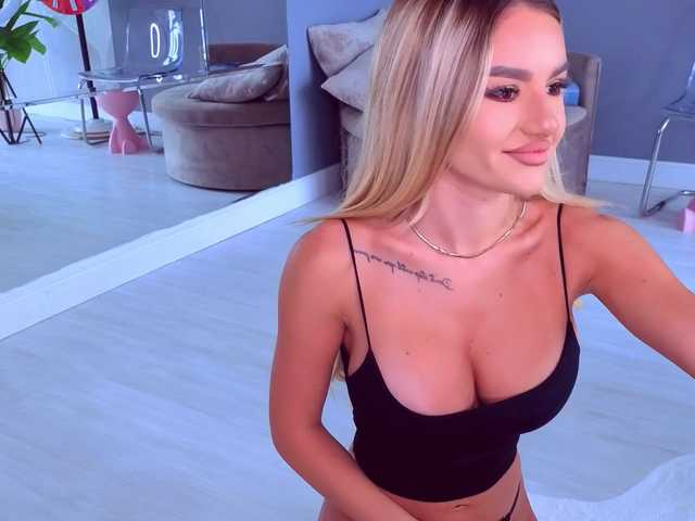 SpoilM3Mor3 live cam on BongaCams