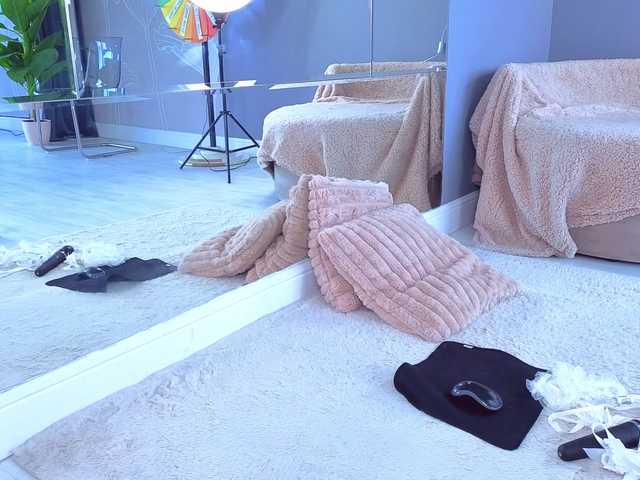 SpoilM3Mor3's BongaCams show and profile