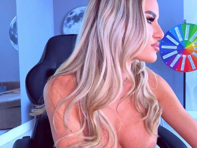 SpoilM3Mor3 live cam on BongaCams