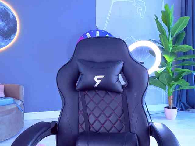 SpoilM3Mor3 Live Webcam on BongaCams