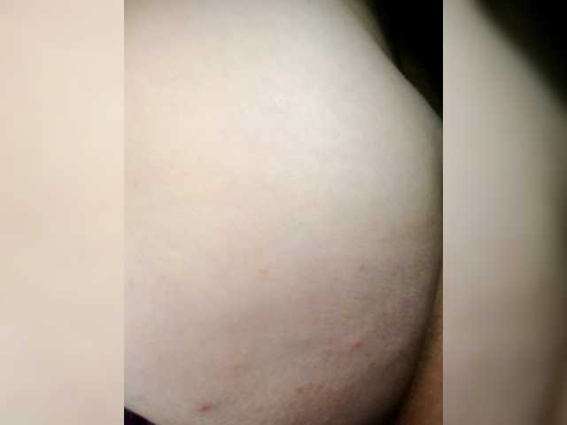 Freya-Milf live cam on BongaCams