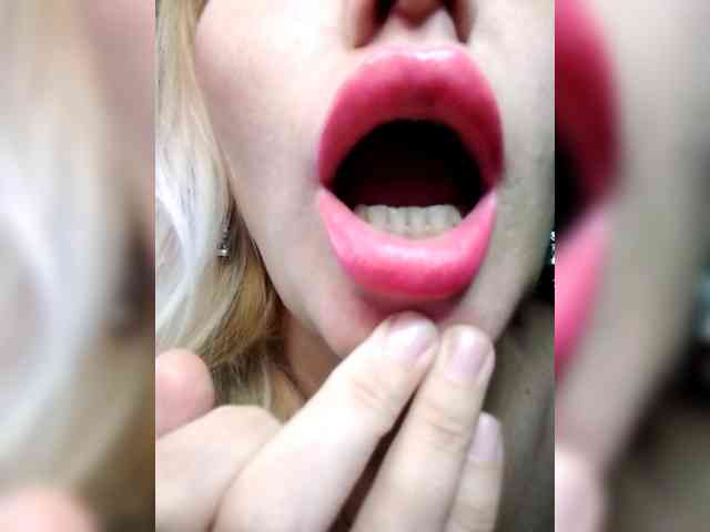 Freya-Milf webcam