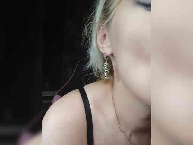 Модель: Freya-Milf