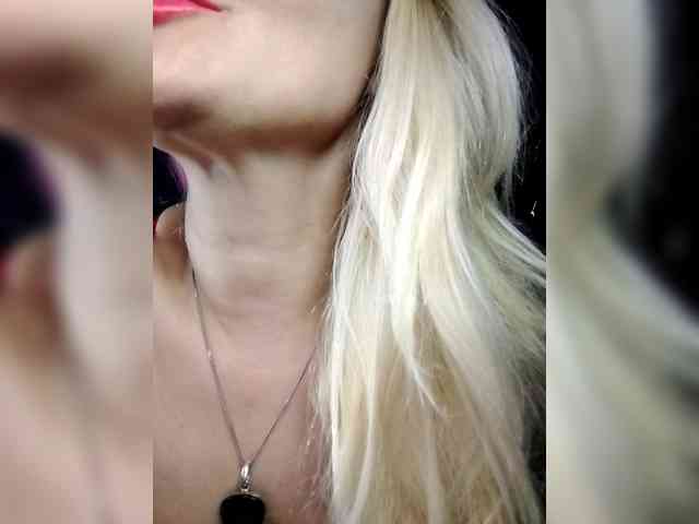 Freya-Milf webcam
