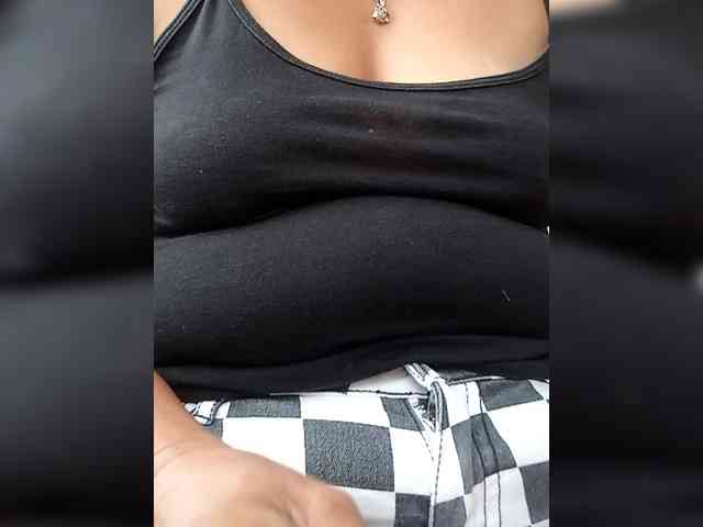 Modèle: BabesGoWild