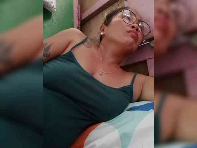 Modella: BabesGoWild