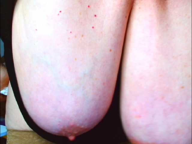 Olvia7985 live cam on BongaCams
