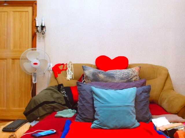 Olvia7985 live cam preview