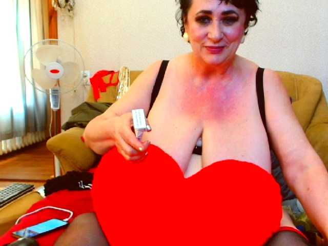 Olvia7985 live cam on BongaCams